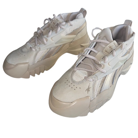 Women's Reebok Cardi B Club C V2 - Picture 9 of 13